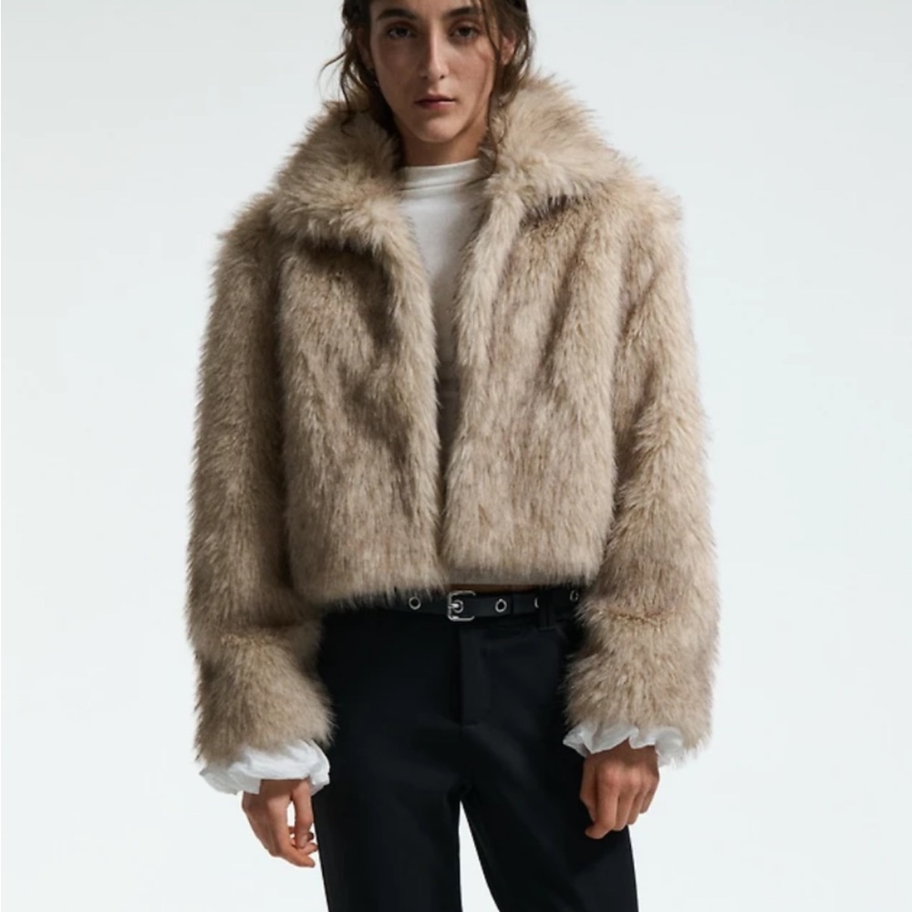 H&M Women's Teddy Jacket - Tan
